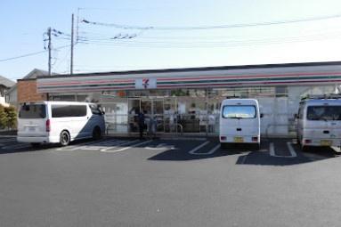 プレジール東大宮(セブンイレブンさいたま東大宮6丁目店)