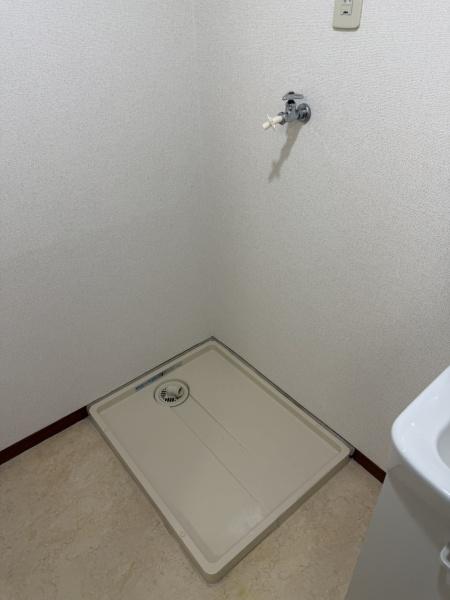 ニューシティナカムラE棟