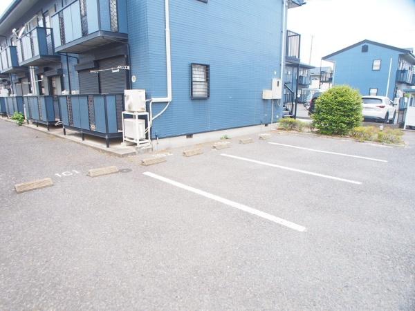 ニューシティナカムラE棟