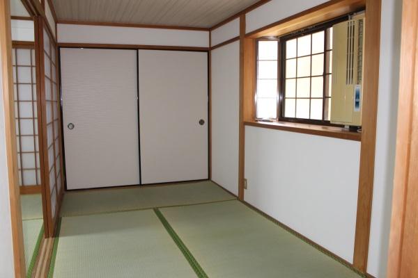 姉大宮町貸家