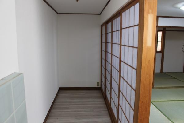 姉大宮町貸家