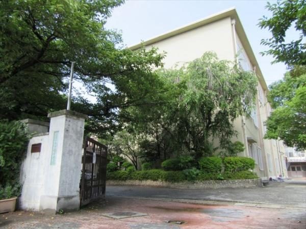 京都市左京区田中大堰町のマンション(京都市立下鴨中学校)