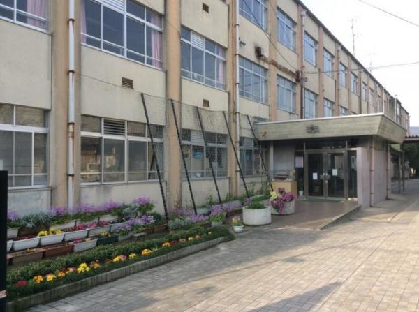 太秦蜂岡町　一戸建(京都市立太秦中学校)