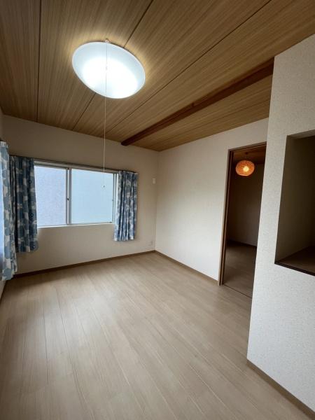 太秦蜂岡町　一戸建