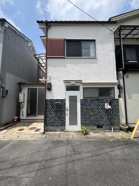 太秦蜂岡町　一戸建