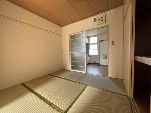 プラザエイト（野洲市小篠原）