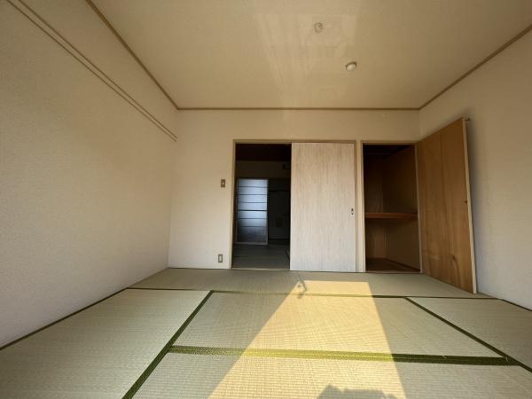 プラザエイト（野洲市小篠原）