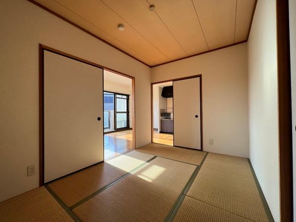 ＲＩＶＥＲ　ＡＮＮＥ　ＲＥＮＡ（野洲市市三宅）
