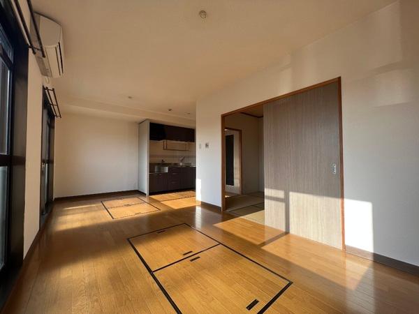 ＲＩＶＥＲ　ＡＮＮＥ　ＲＥＮＡ（野洲市市三宅）