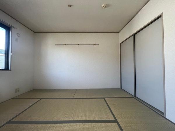 セレージュ　（野洲市小篠原）