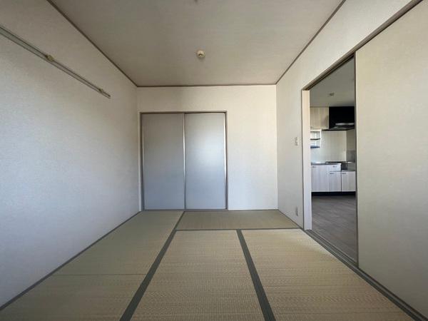 セレージュ　（野洲市小篠原）