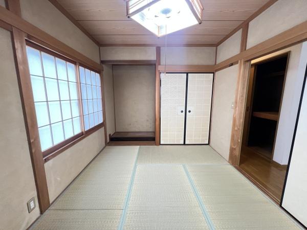 野洲市乙窪借家