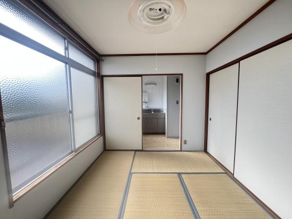 万葉荘　野洲市行畑