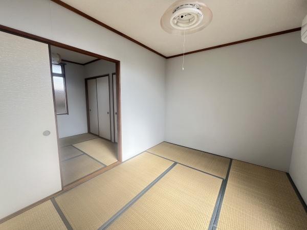 万葉荘　野洲市行畑
