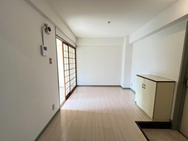 山元ビル　野洲市北野