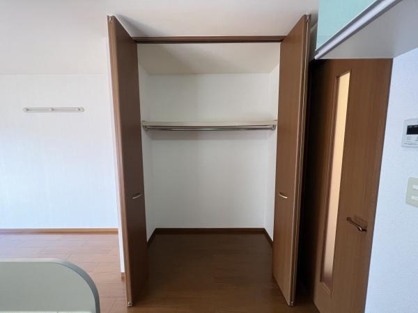 ｏｖｅｒ　ｂｏｏｋ　（野洲市小篠原）