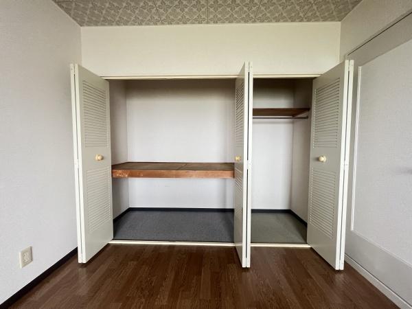 冨波グリーンマンション　野洲市冨波甲
