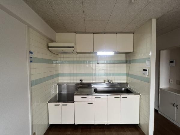 冨波グリーンマンション　野洲市冨波甲