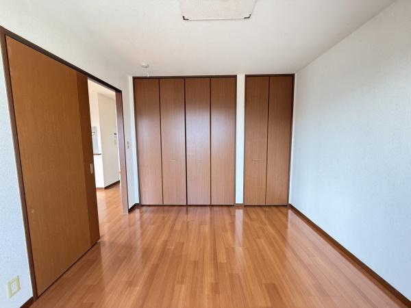 シャーメゾン六条Ｂ棟　野洲市六条