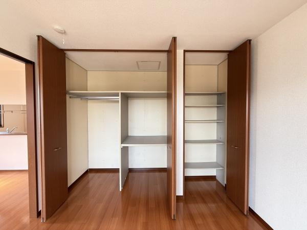 シャーメゾン六条Ｂ棟　野洲市六条