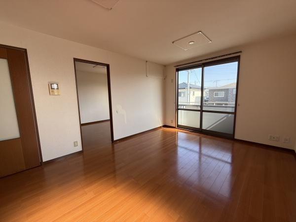 シャーメゾン六条Ｂ棟　野洲市六条