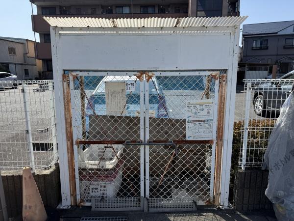 ロイヤルレインボー中主205号室
