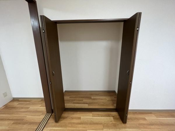 太陽ハイツ冨波　冨波乙