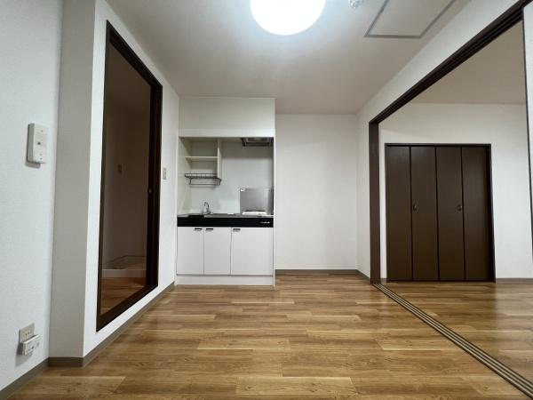 太陽ハイツ冨波　冨波乙