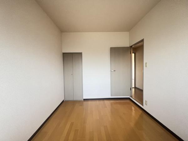 ヴィラ淵ヶ丘　野洲市三宅