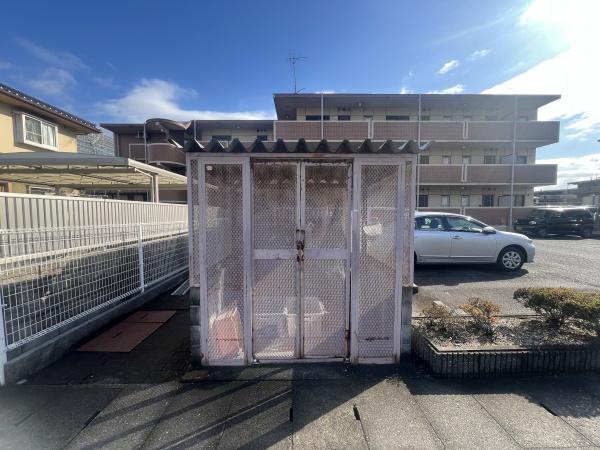 ヴィラ淵ヶ丘　野洲市三宅