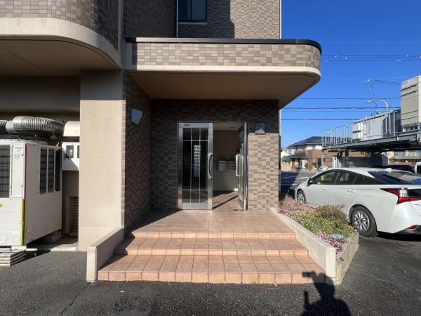 カーサ　デ　パシオン　野洲市西河原