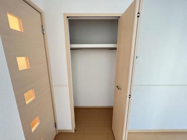 フォレスト　フジ　（野洲市小篠原）