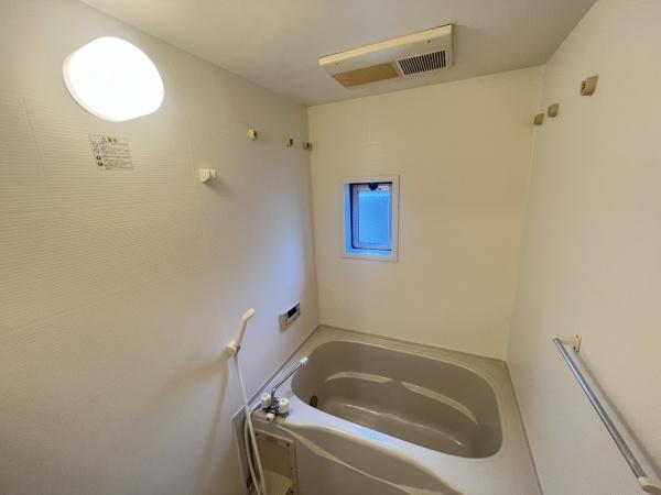 グランシャリオ守山　守山市浮気町