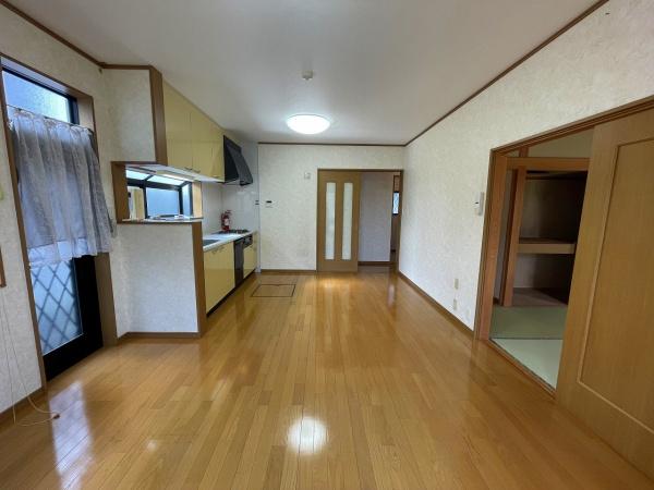 野洲市行畑1丁目貸家