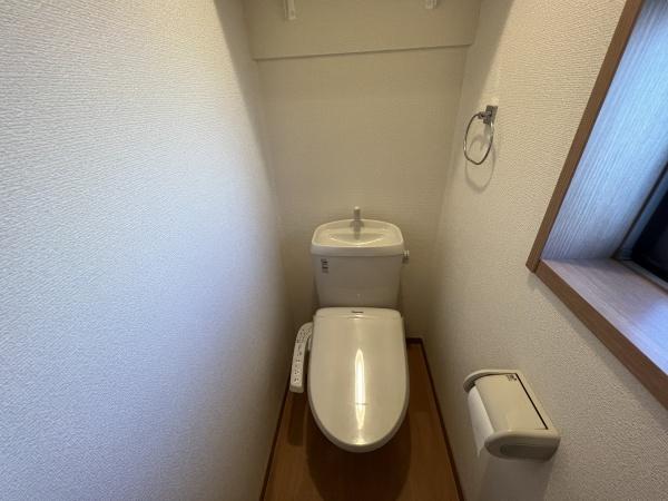 ホワイトヴェール　守山市守山3丁目
