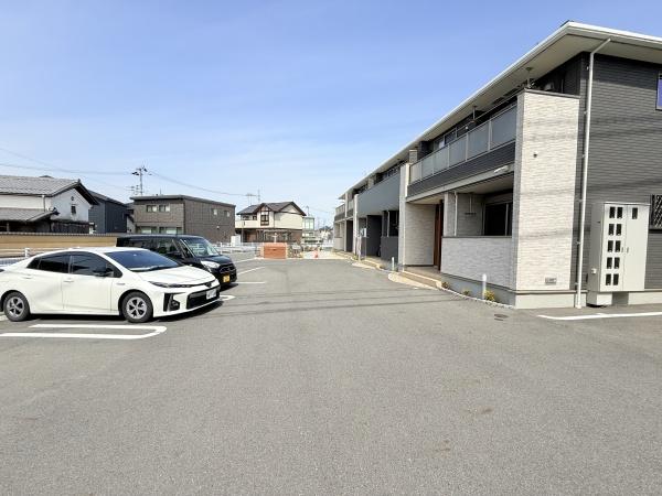 ネオ・レジデンス　守山市立入町