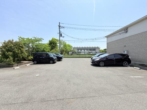 グレース　ほしかＡ棟　守山市欲賀町