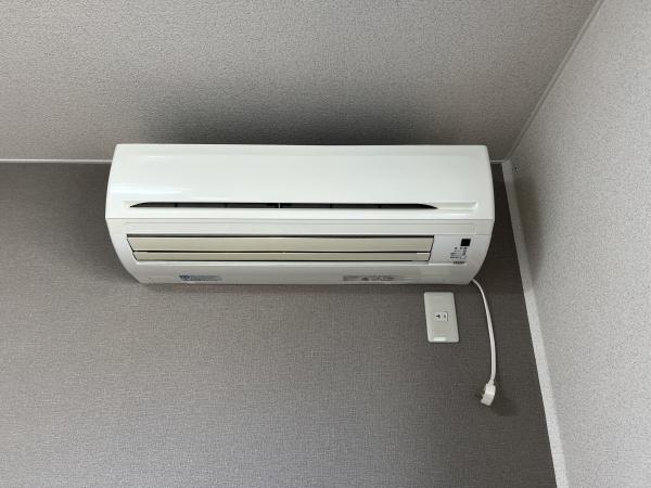 メゾンイール　野洲市市三宅
