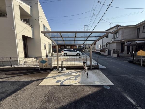 ブリヤンブリーズ１　守山市浮気町