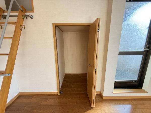 ブリヤンブリーズ１　守山市浮気町
