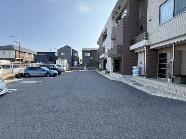 ラ　クラルテ　守山市播磨田町