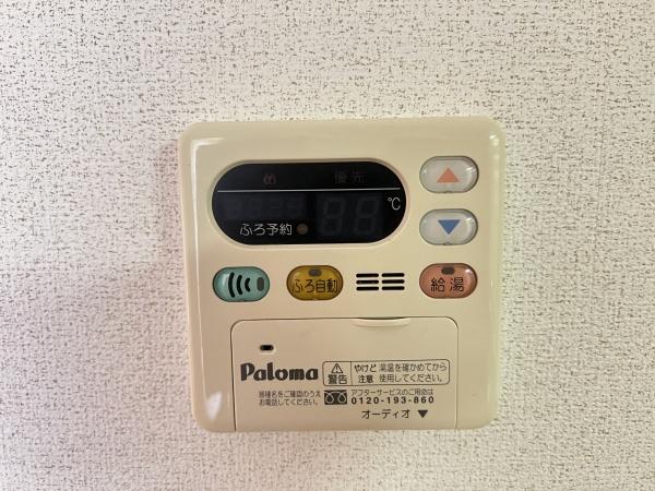 クレストール鈴木（野洲市小篠原）