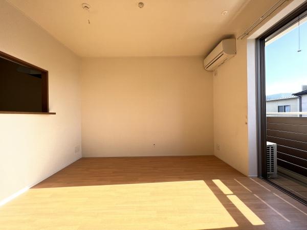 サニーピアス　（野洲市小篠原）