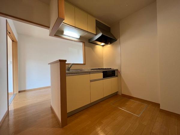 クレアモントハイツ　Ｂ棟　野洲市行畑