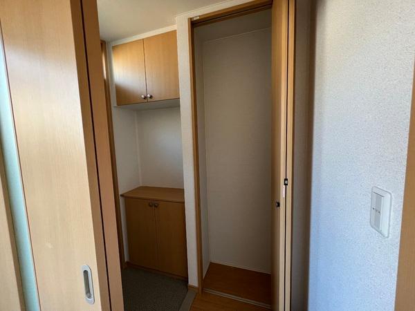 クレアモントハイツ　Ｂ棟　野洲市行畑