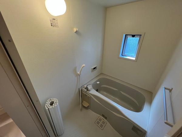 クレアモントハイツ　Ｂ棟　野洲市行畑