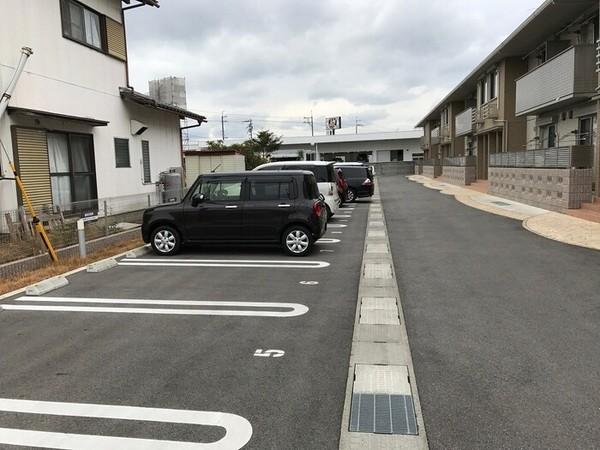ロック・ベイレーク　（守山市播磨田町）