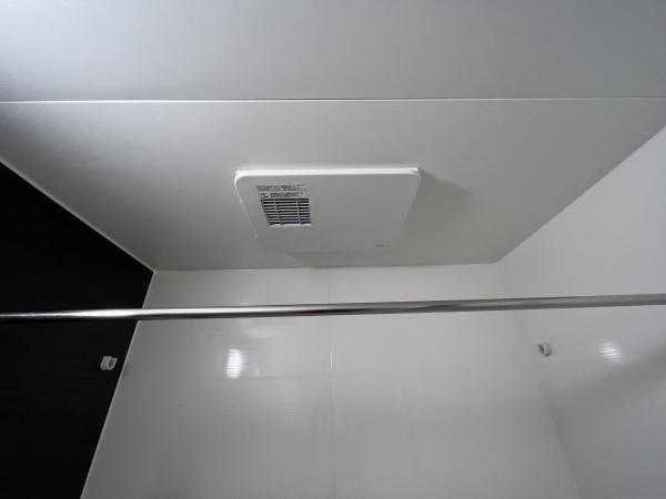 ロック・ベイレーク　（守山市播磨田町）