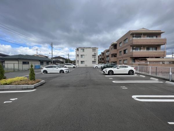ヴェルクレール　守山市伊勢町