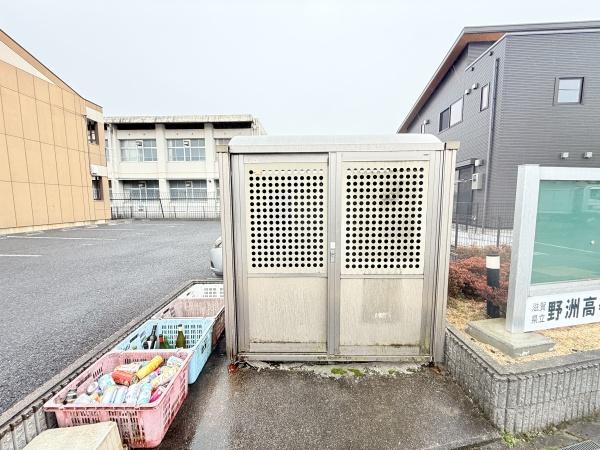 サンレジデンス　（野洲市行畑2丁目）